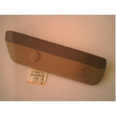 MB464223  MİTSUBİSHİ LANCER ARKA SOL KAPI KOLÇAK 